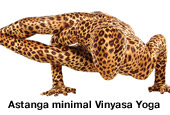 Astanga minimal Vinyasa YogaのTシャツ